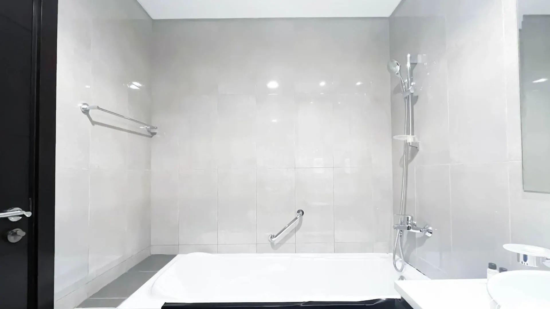 Luxury 2Br In Merano Tower Panoramic City Views Dubai United Arab Emirates